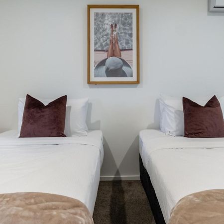 Tuam Street Treasure- 2 Bed 2 Bath Daire Christchurch Dış mekan fotoğraf